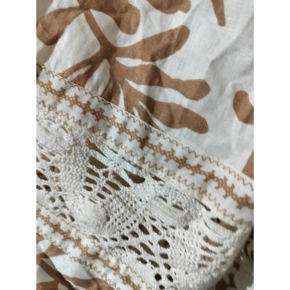 6057)Christian Siriano NY Linen Blend Peasant Boho Floral Tan  Crop Blouse Small - Picture 4 of 7
